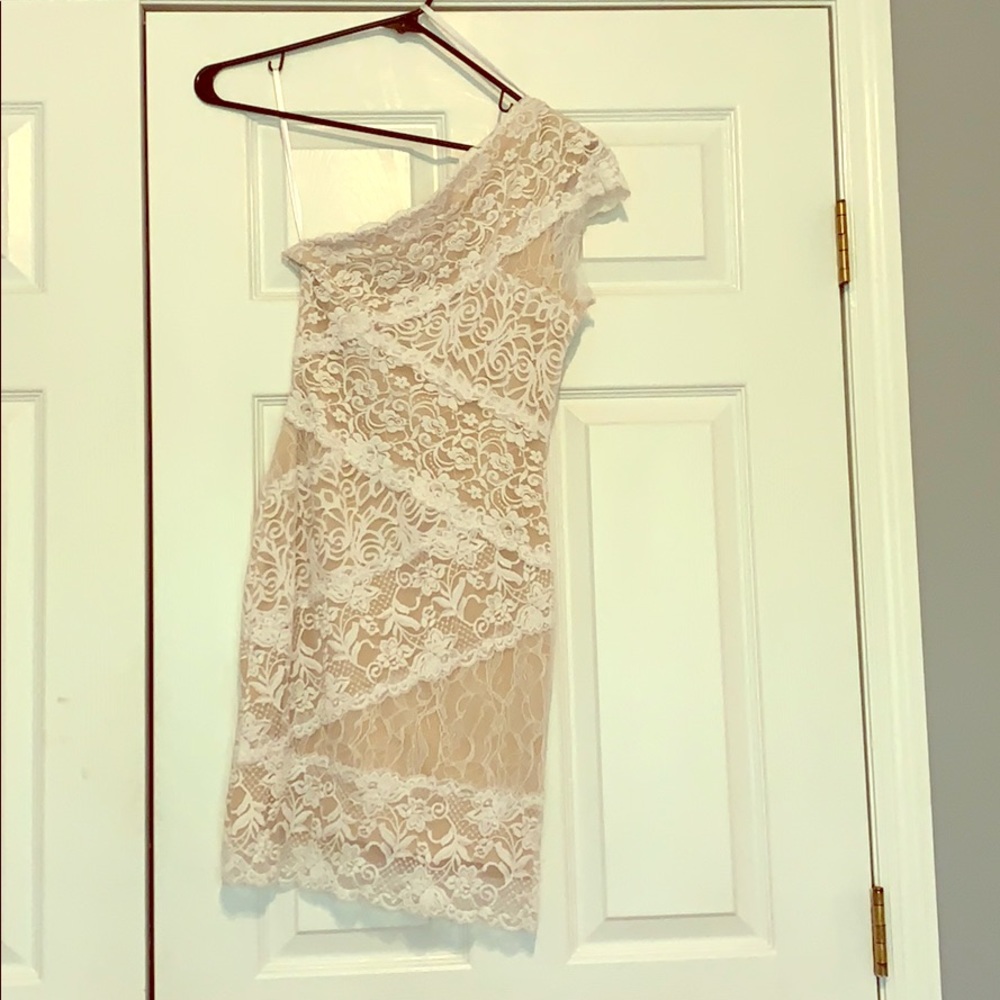 Bebe Dress